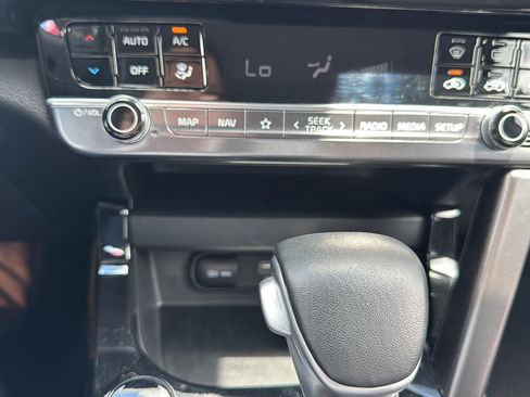 Used 2025 Kia Seltos S FWD image 4