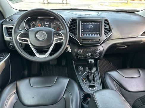 Used 2022 Jeep Cherokee Latitude image 24