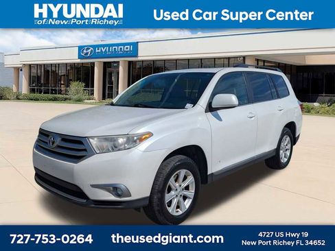 Used 2011 Toyota Highlander SE w/ Tow Pkg FWD image 1
