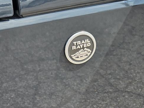 Used 2016 Jeep Wrangler Unlimited Rubicon w/ Connectivity Group image 40