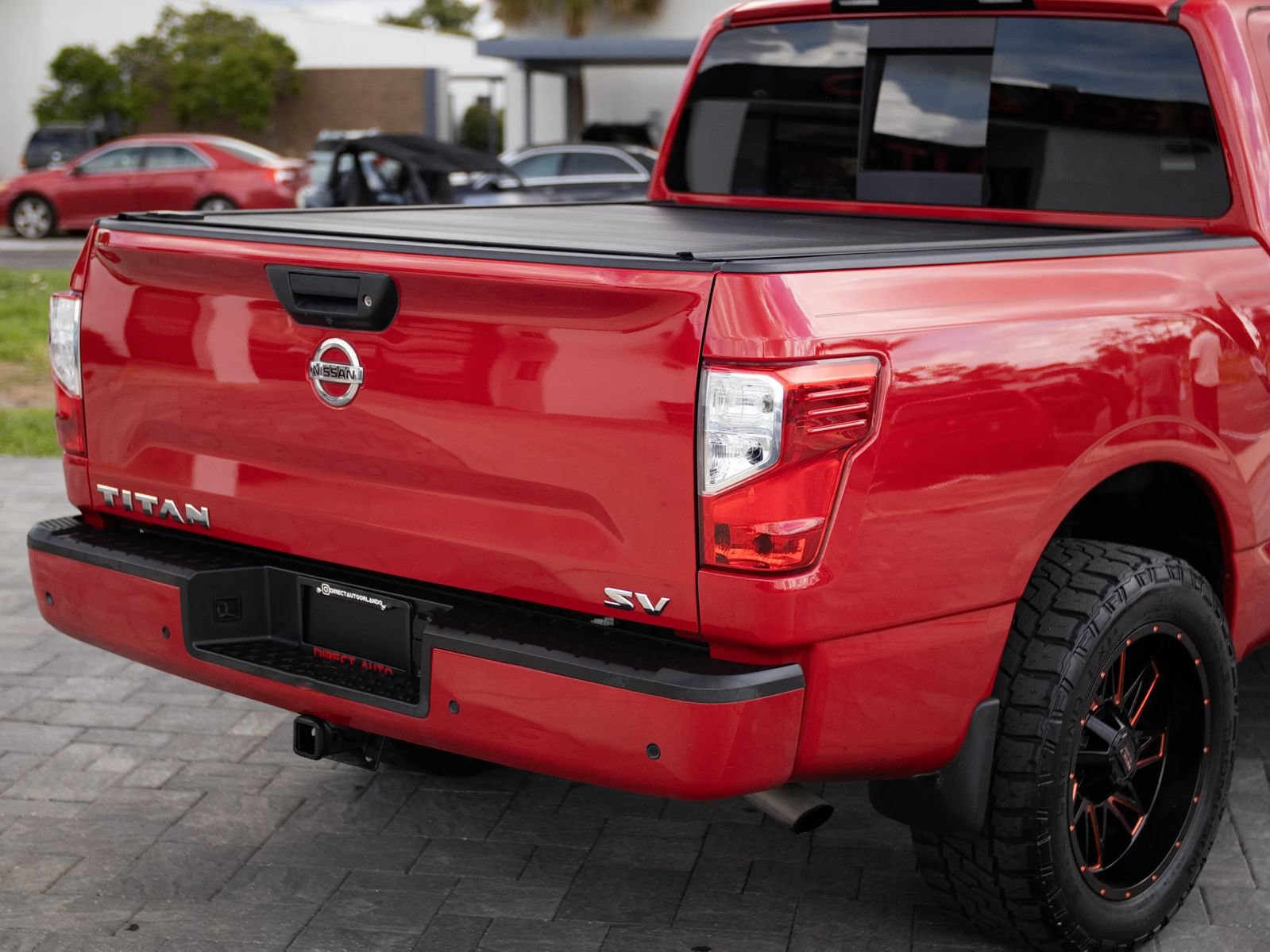 Used 2021 Nissan Titan SV w/ SV Convenience Package RWD image 13