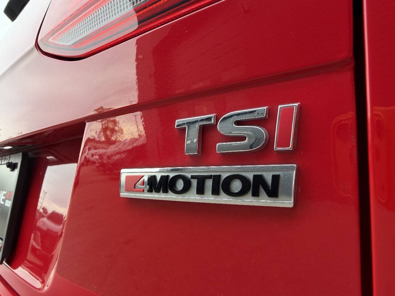 Used 2017 Volkswagen Golf Alltrack SEL AWD/4WD image 6