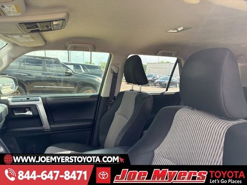 Used 2014 Toyota 4Runner SR5 image 4