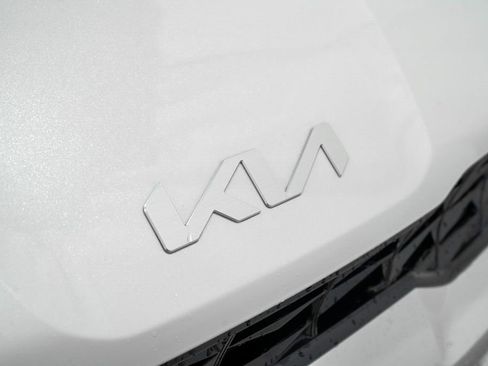 New 2026 Kia K5 LXS FWD image 3