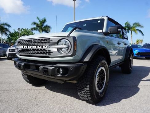 Certified 2023 Ford Bronco Badlands AWD/4WD image 23