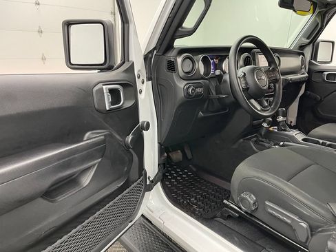Used 2021 Jeep Wrangler Unlimited Sport AWD/4WD image 13