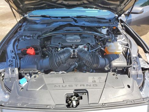Used 2024 Ford Mustang Dark Horse RWD image 9
