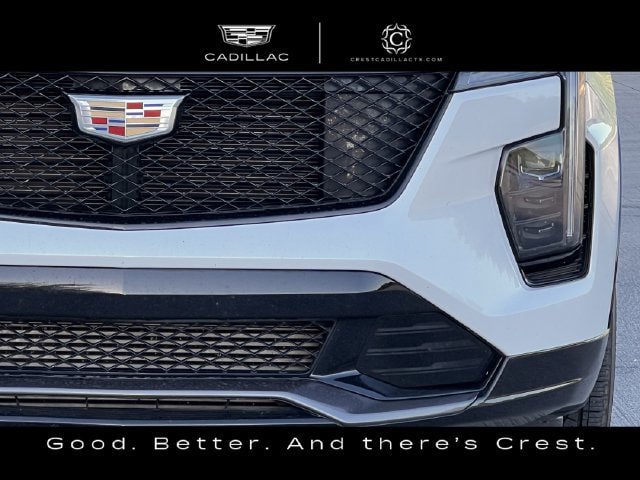 Used 2024 Cadillac XT4 Sport w/ Cold Weather Package FWD image 11