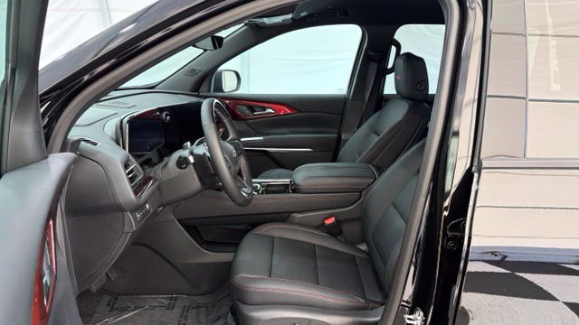New 2026 Chevrolet Traverse Z71 w/ Enhanced Driving Package AWD/4WD image 17