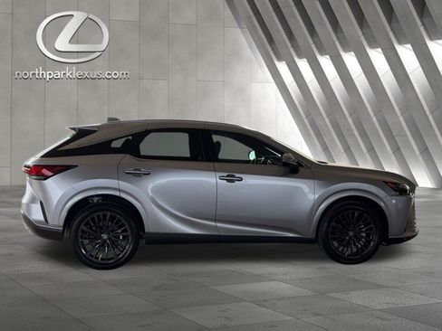 Certified 2026 Lexus RX 350 Premium w/ Convenience Package FWD image 4