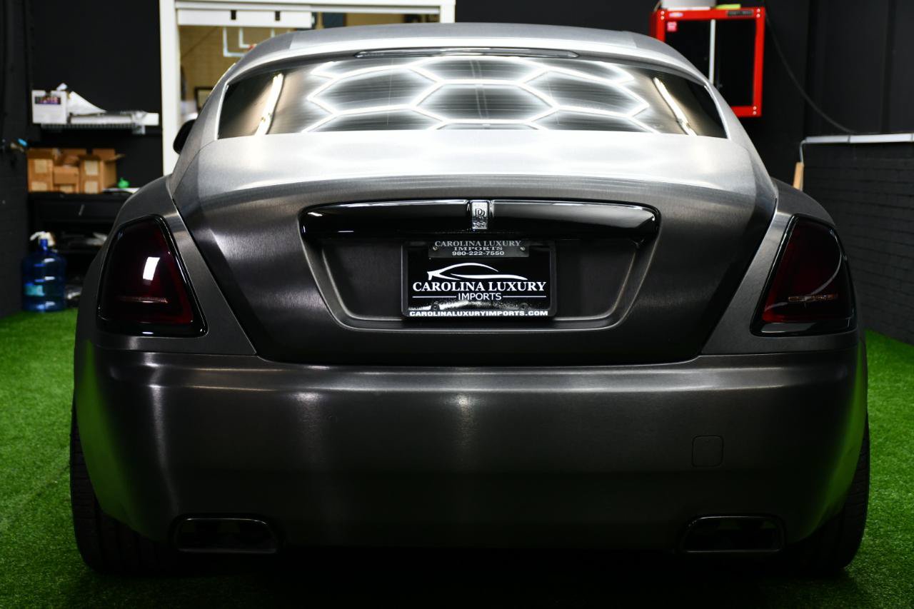 Used 2017 Rolls-Royce Wraith RWD image 6