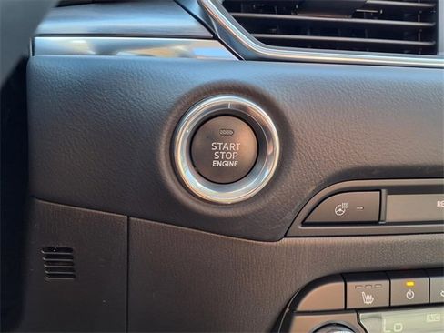 New 2025 MAZDA CX-5 AWD 2.5 S w/ Premium Plus Pkg image 9