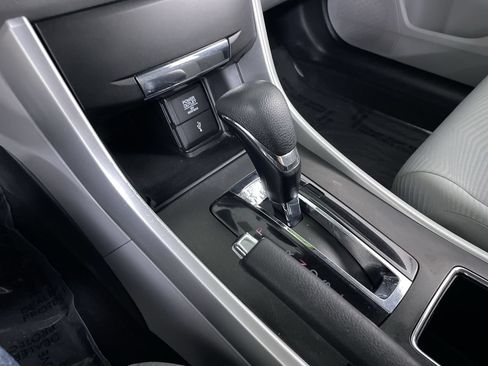 Used 2015 Honda Accord LX image 17