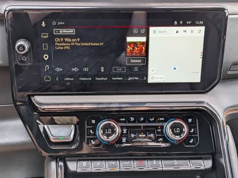Used 2024 GMC Sierra 2500 AT4 w/ AT4 Premium Plus Package AWD/4WD image 11