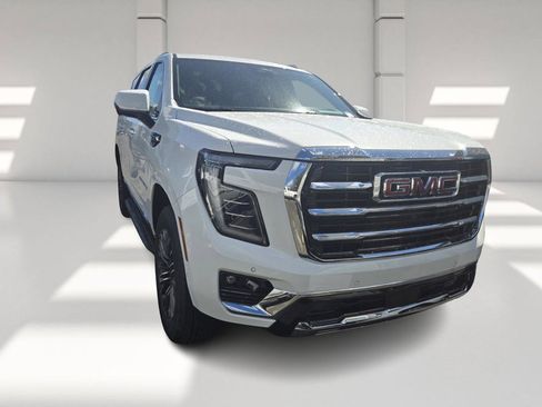 New 2026 GMC Yukon Elevation image 3