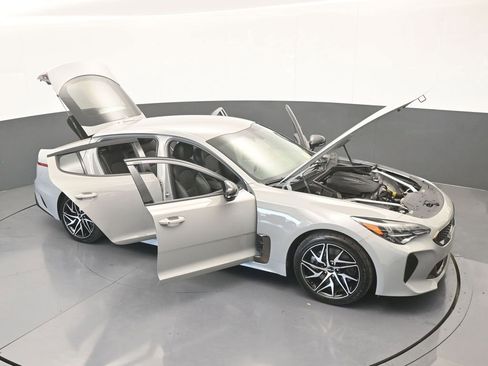 Used 2022 Kia Stinger GT-Line image 71