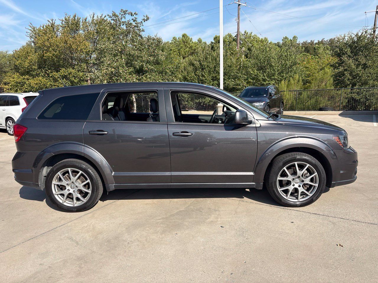 Used 2016 Dodge Journey R/T FWD image 4