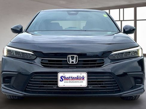 Used 2024 Honda Civic Sport image 2