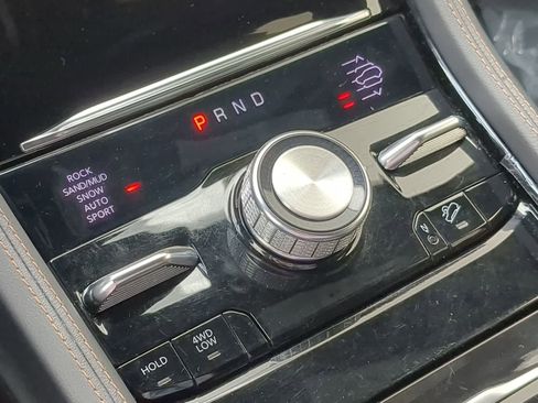 Certified 2022 Jeep Grand Cherokee Summit image 32