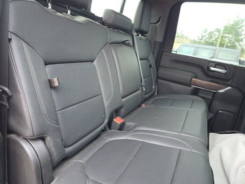 Used 2023 GMC Sierra 2500 SLT w/ SLT Premium Package image 12