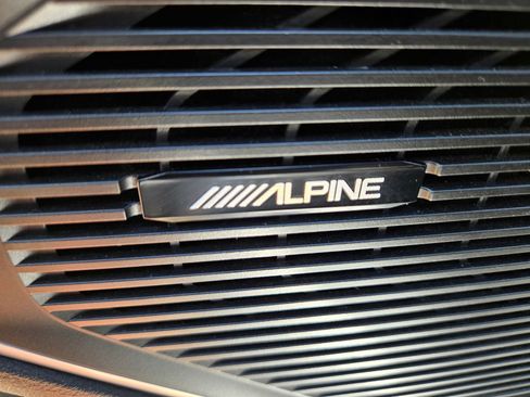 Used 2022 Jeep Wagoneer Series II AWD/4WD image 34