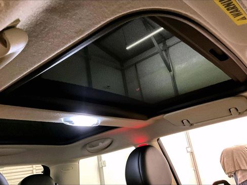 Used 2011 MINI Cooper S image 22