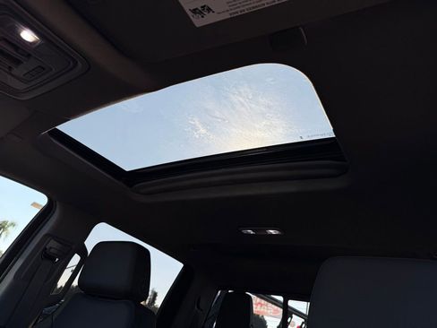 Used 2024 Chevrolet Silverado 2500 LTZ w/ LTZ Convenience Package image 17