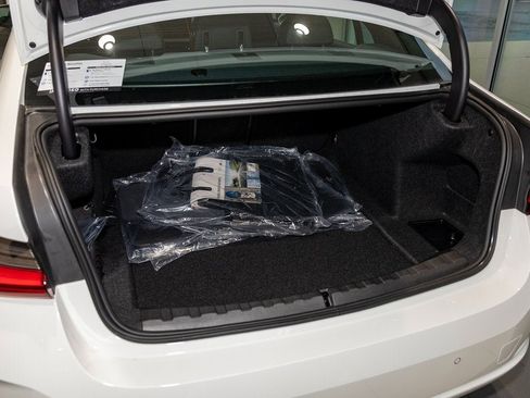 New 2025 BMW 330i xDrive Sedan w/ Convenience Package image 11