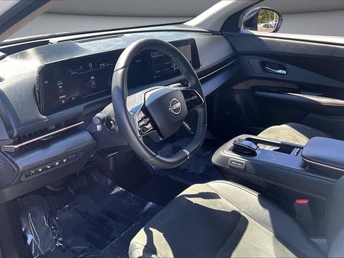 Used 2023 Nissan Ariya FWD image 17