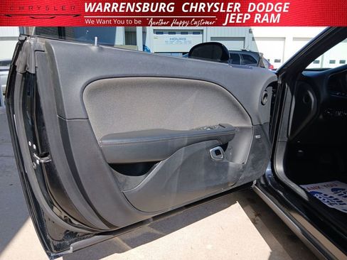 Used 2015 Dodge Challenger R/T w/ Quick Order Package 28B R/T image 11