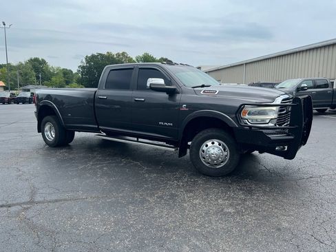 Used 2021 RAM 3500 Laramie AWD/4WD image 2