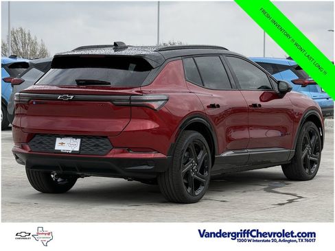 New 2026 Chevrolet Equinox EV RS FWD image 4