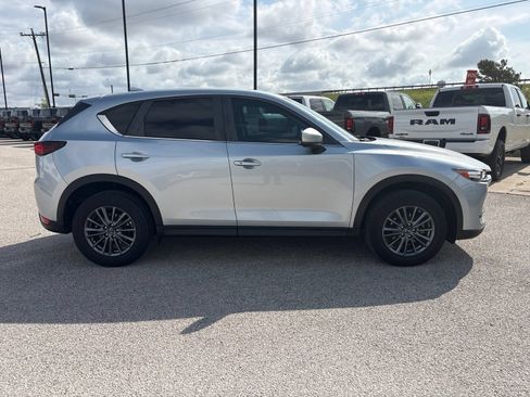 Used 2020 MAZDA CX-5 Touring FWD image 7