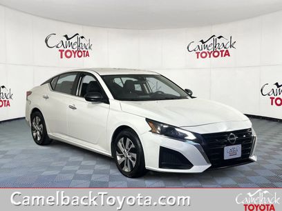 Used 2025 Nissan Altima 2.5 SV