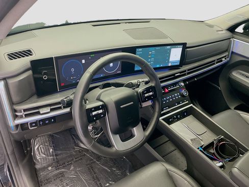 Used 2024 Hyundai Santa Fe Limited image 7