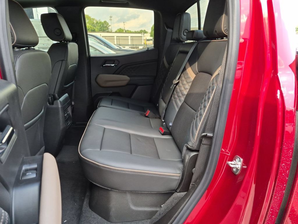 New 2026 GMC Canyon Denali AWD/4WD image 30