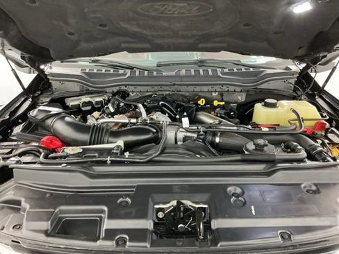 Used 2019 Ford F350 Platinum w/ Platinum Ultimate Package AWD/4WD image 37