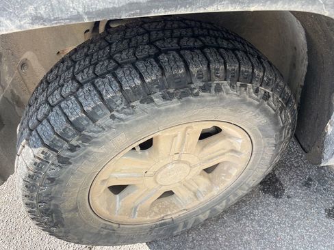 Used 2007 Chevrolet Silverado 1500 LT w/ 1LT Convenience Package image 12