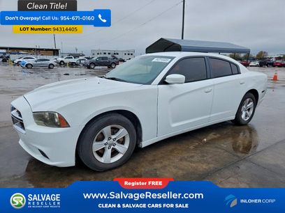 Used 2014 Dodge Charger SXT