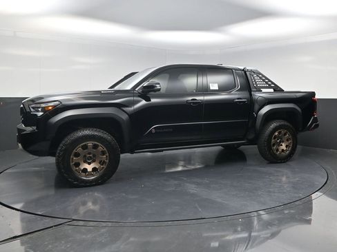New 2026 Toyota Tacoma Trailhunter image 3