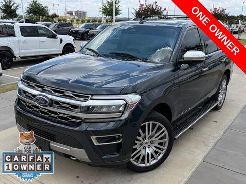 Used 2023 Ford Expedition Platinum AWD/4WD image 4