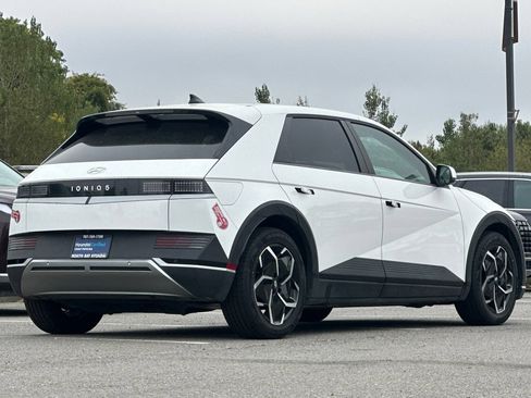 Certified 2024 Hyundai Ioniq 5 SEL RWD image 4