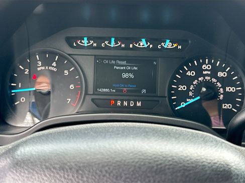 Used 2019 Ford F150 XL w/ Equipment Group 101A Mid AWD/4WD image 12