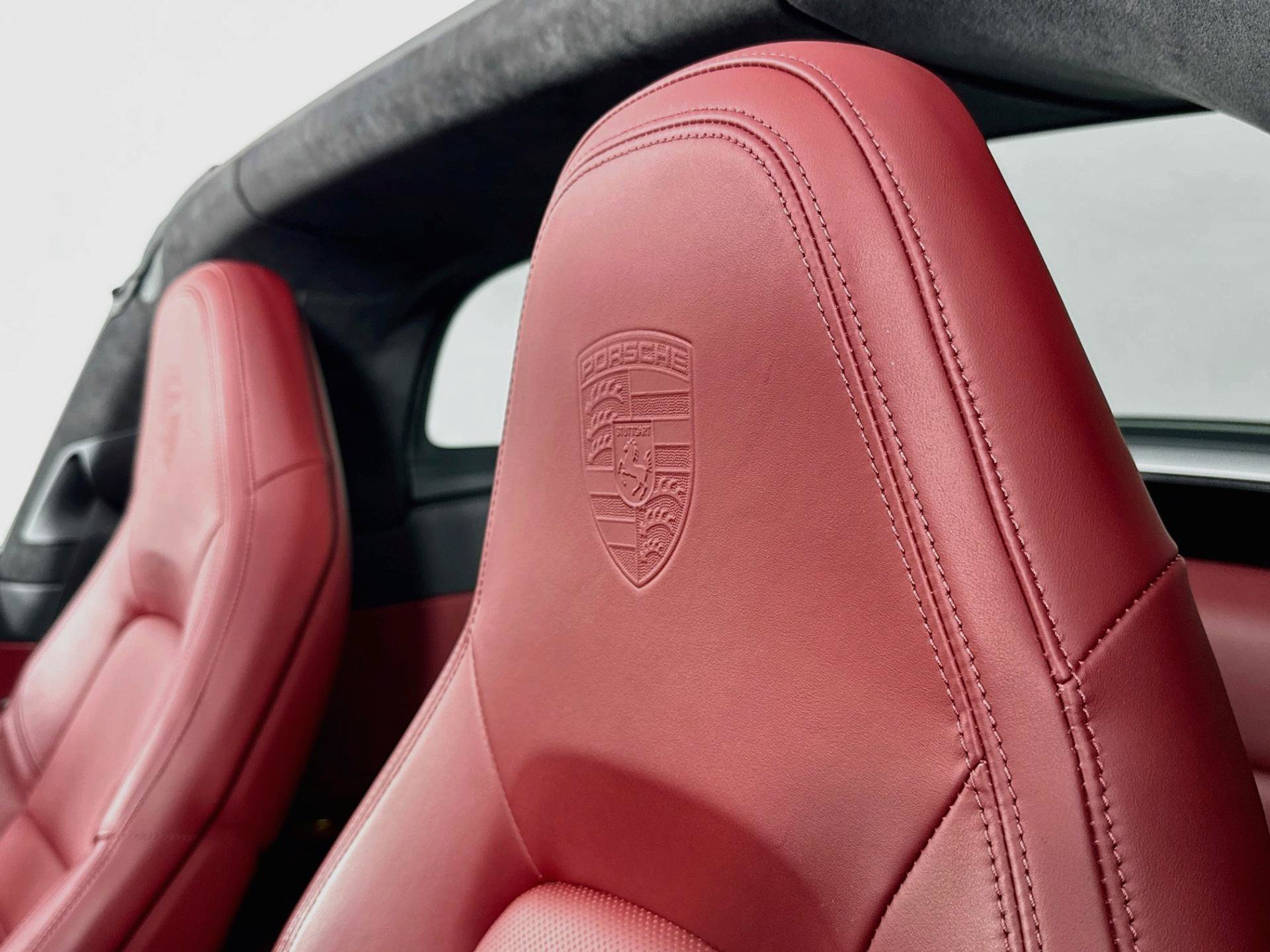 Used 2021 Porsche 911 AWD/4WD image 46
