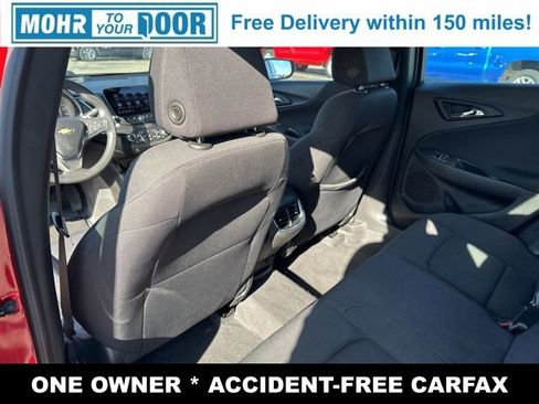 Used 2024 Chevrolet Malibu LT image 28