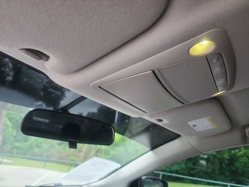 Used 2019 Nissan Sentra S FWD image 19