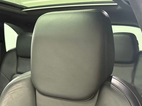 Used 2013 Porsche Cayenne Turbo image 23