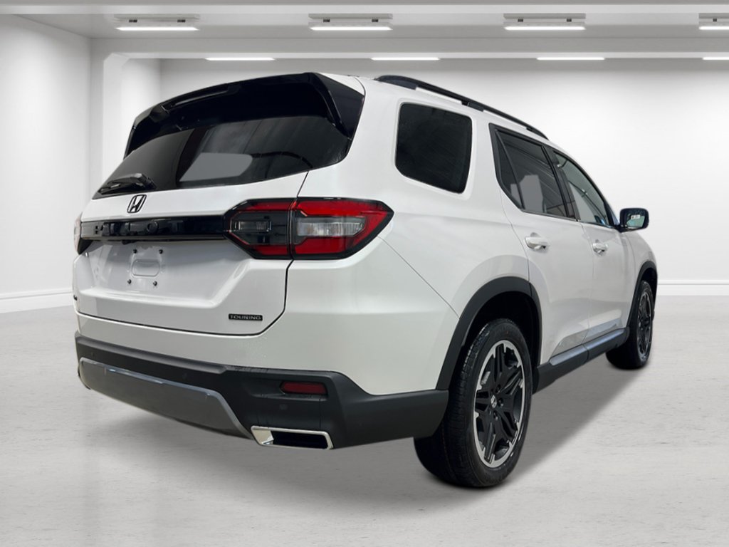 New 2026 Honda Pilot Touring image 5