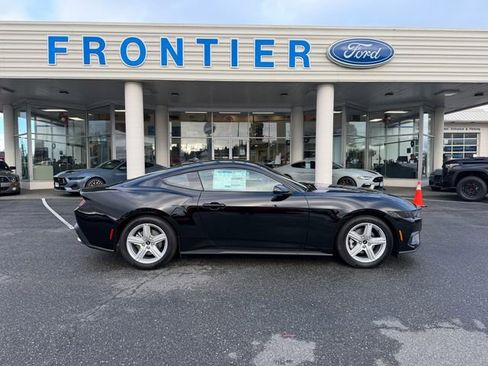 New 2026 Ford Mustang Premium image 2