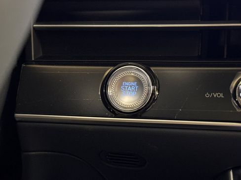 New 2026 Genesis GV70 2.5T Sport Prestige AWD/4WD image 23